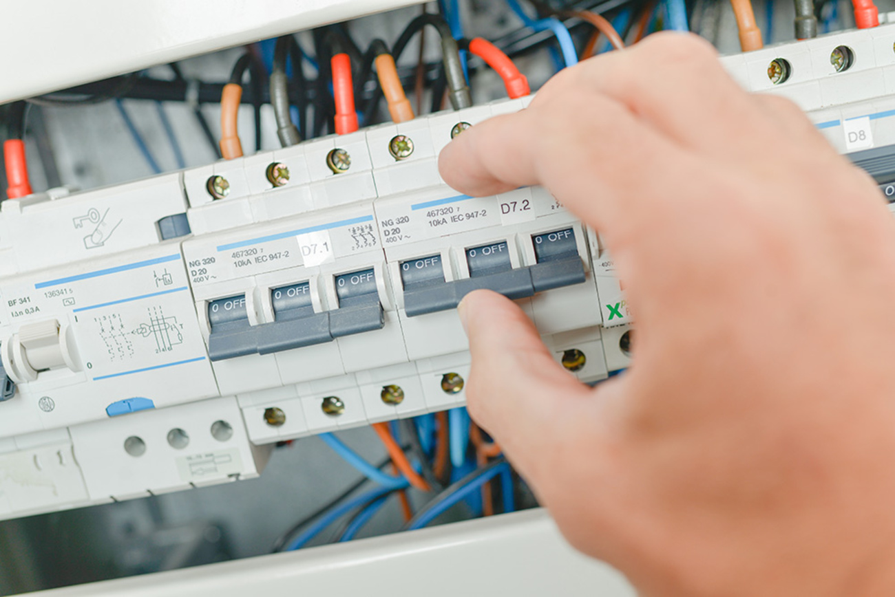 Elektro­installation bei CS Elektrotechnik in Erlensee